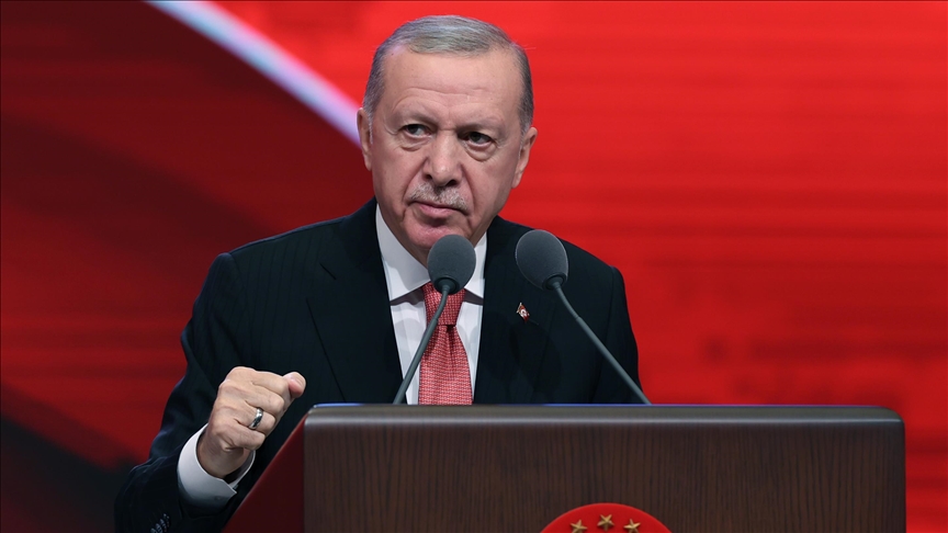 Cumhurbaşkanı Erdoğan'dan Galatasaray'a tebrik